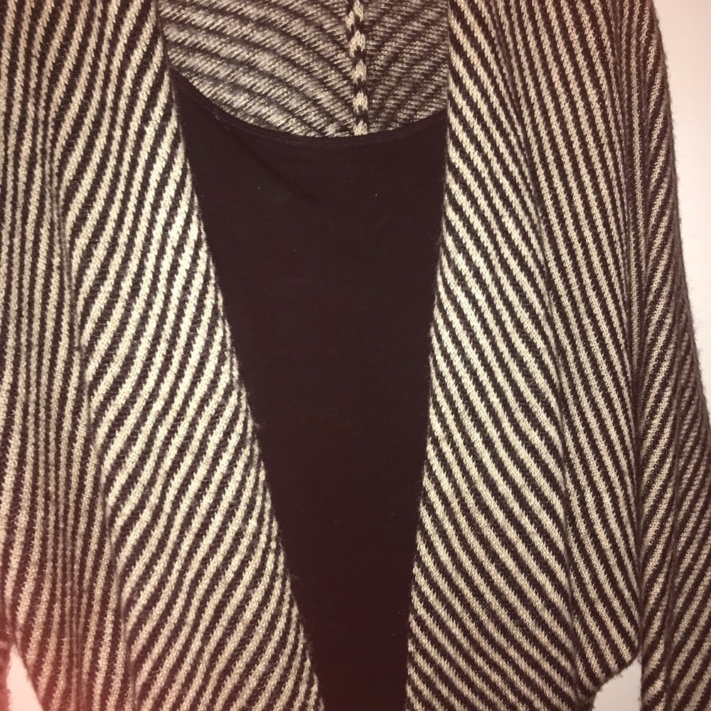 Cream/Tan & Black Shrug